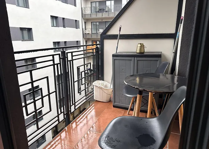 Luxe Apartment