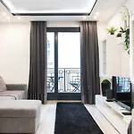 Luxe *